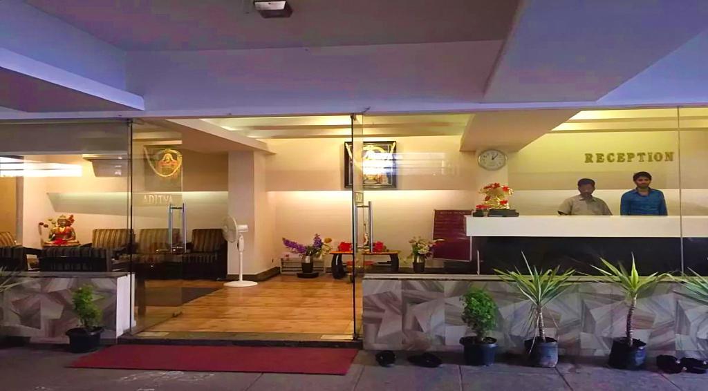 Aditya Palace Hotel Rajahmundry Exterior photo